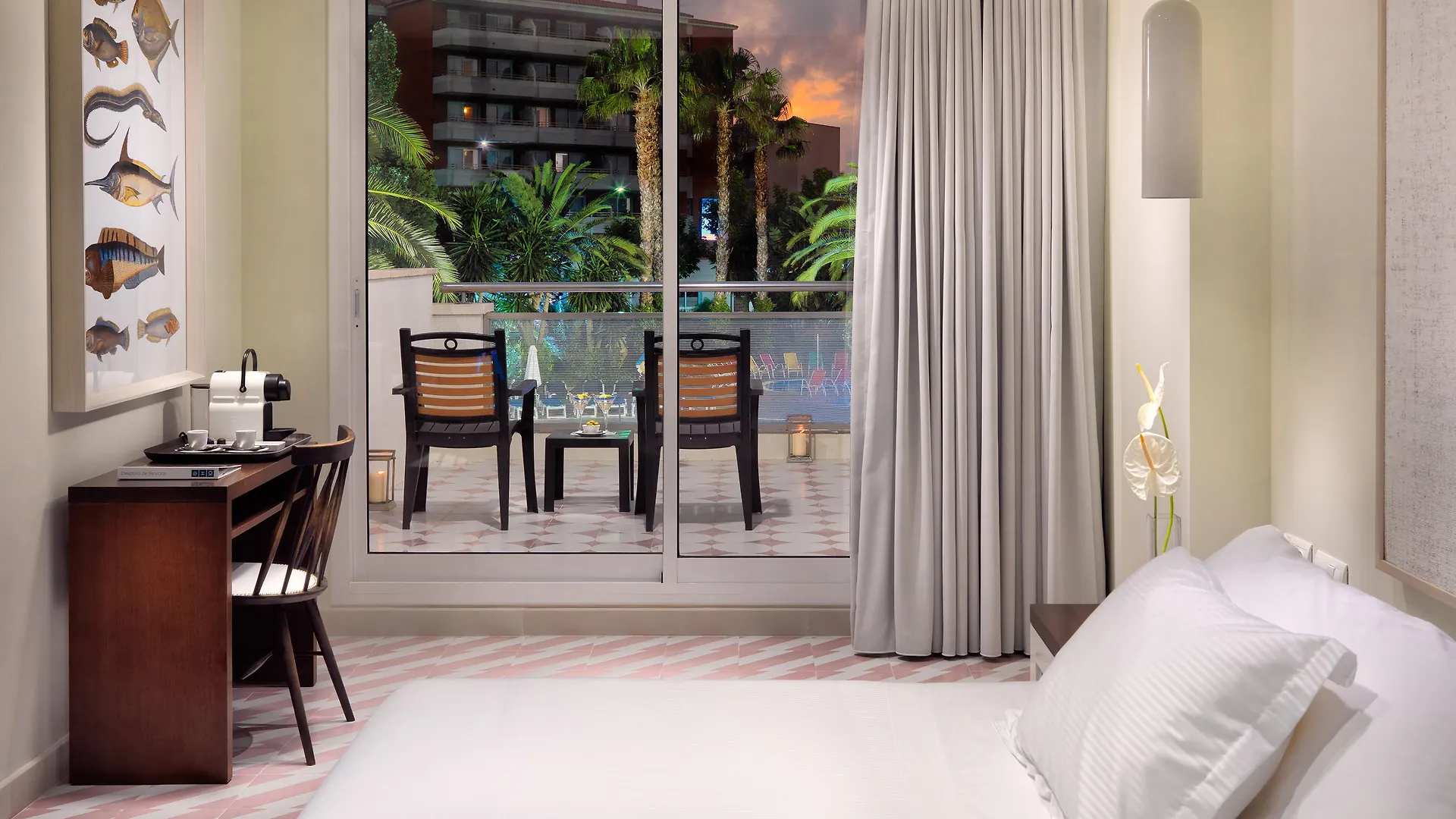 H10 Vintage Salou - Adults Only Hotel