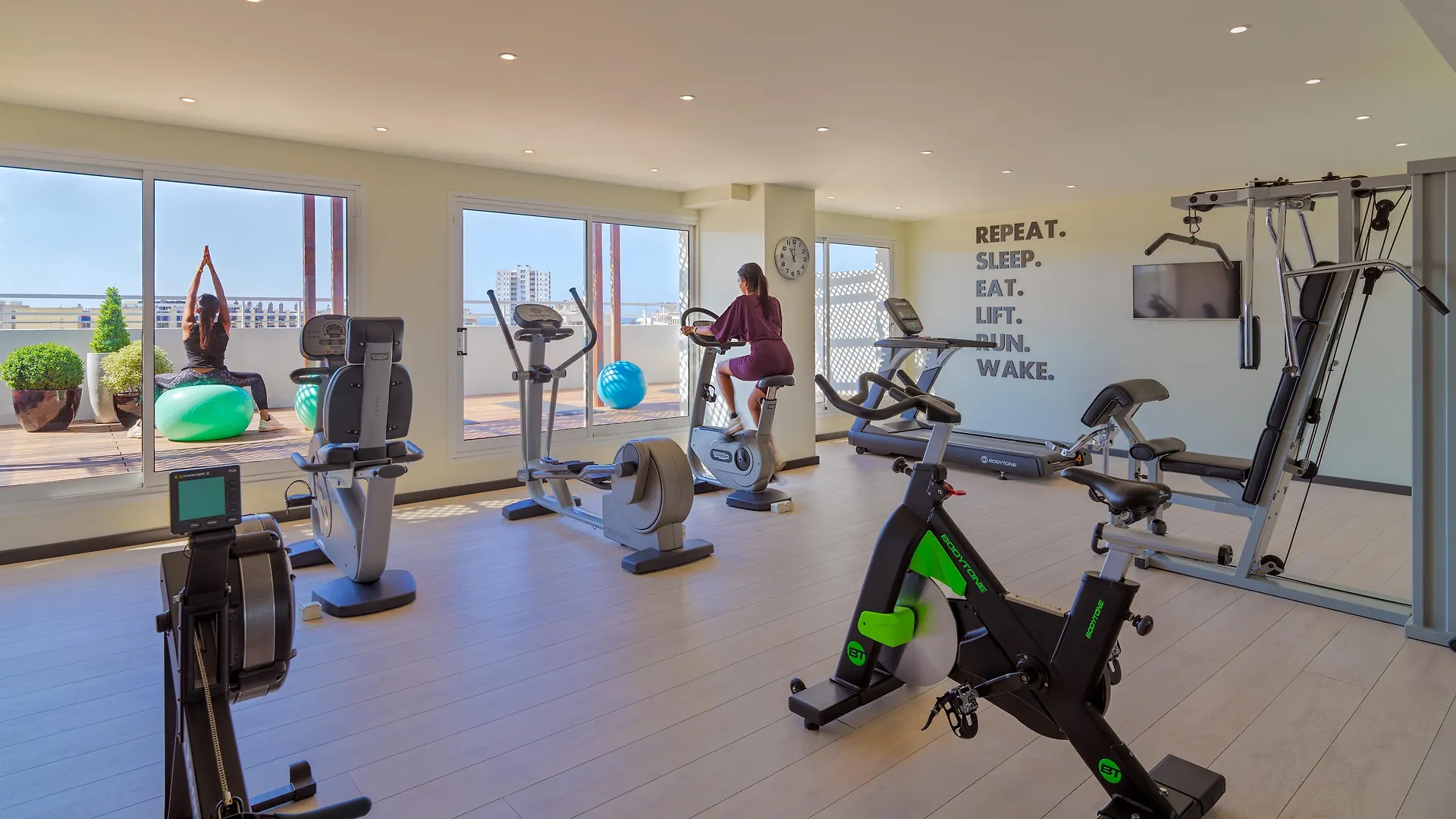H10 Vintage Salou - Adults Only Hotel